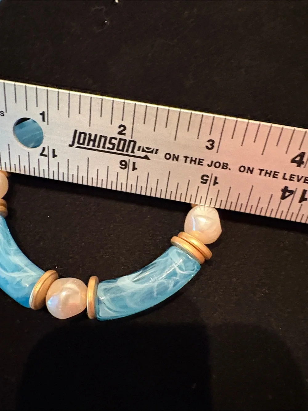 Plunder Multicolor Beaded Stretch Bracelet with Blue & Pearl Beads